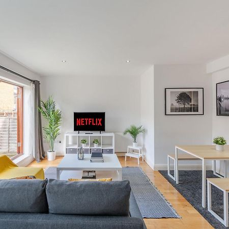 London Waterloo Apartment With Large Private Terrace - View Of The London Eye - 1 Bedroom 1 Bath Zewnętrze zdjęcie